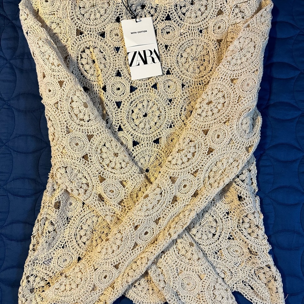Zara Top - Picture 4 of 4